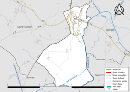 Carte en couleur présentant le réseau hydrographique de la commune