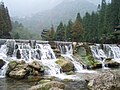 Air terjun di gunung Qingcheng.