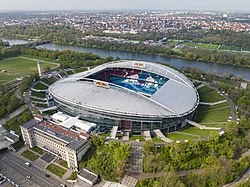 Zentralstadion (Zentralstadion) Ort: Leipzig Kapazität: 43.000[24] Verein: FC Sachsen Leipzig