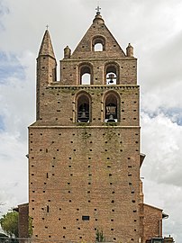 L'église Saint-Jean-Baptiste - le clocher-mur