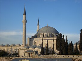 Гробница Шах-Султан расположена внутри мечети Явуз Султан Селим в Стамбуле