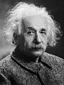 آلبرت اینشتین طراح نظریات خاص و عمومی نسبیت بود