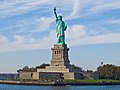 Статуя Свободы - один из главных символов Нью-Йорка, города в США