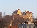 Das Schloss Hellenstein steht hoch über der Stadt Heidenheim.