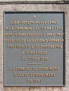 Une plaque du monument Jean-Joseph Petitgenêt.