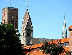 Pogled na katedralu sa jugoistočne strane