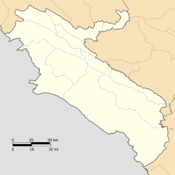 Zarneh is located in Ilam Province