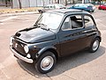 Beginn der Massenmotorisierung in Italien:[28] Nuckelpinne Fiat Nuova 500