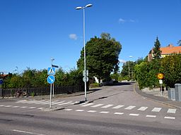 Hammarby stadshage. Infart Stadshagsvägen från Köpingsvägen.