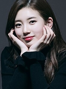 Suzy at a fansigning event on February 3, 2018