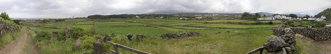 Tájkép São Mateus mellett Terceira szigetén
