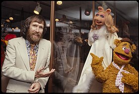 Jim Henson avec Miss Piggy et Fozzie en 1979.