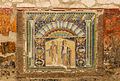 Neptun in Salacia, stenski mozaik v hišni št. 22