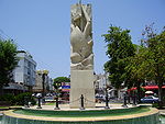 אנדרטה לנספים באונייה "סטרומה", מאת הפסל אנדריי רבס. כיכר סטרומה