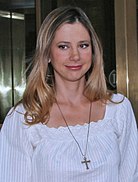 Photo of Mira Sorvino.