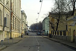Большая Бронная улица. Вид в сторону Пушкинской площади.