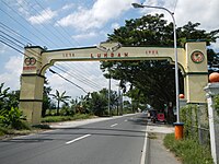 Welcome arch