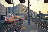 Электропоезда TGV PSE на перроне Лионского вокзала (1987 год)