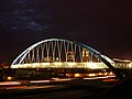 Le pont Edna M. Griffin au-dessus de l'Interstate 235.