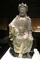 Фарфоровая статуя Будды