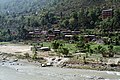 Village sur la rivière Sunkoshi