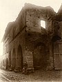 Mario Gabinio, Valle di Susa, Avigliana, Edificio medievale con porticato diroccato, 1899