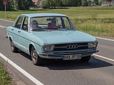 Audi 100 Viertürer (1968–1973)