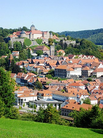 fortikaĵo Rosenberg (rozomonto) en Kronach, Germanio