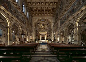 intérieur de l'église San Lorenzo in Damaso