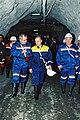 Vladimir Putin in visita nelle miniere locali nel 2002
