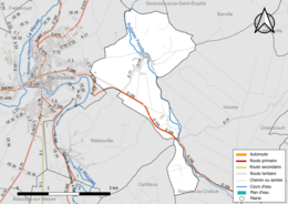 Carte en couleur présentant le réseau hydrographique de la commune