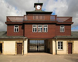 Vjezd do KT Buchenwald