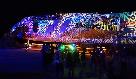 Burning Man 747, la discoteca mòbil mès gran del món (BM 2019)