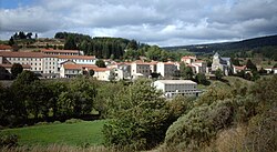 Skyline of Saint-Étienne-de-Lugdarès