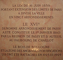 Plaque commémorant la création du XVIe arrondissement