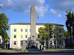 Památník nezávislosti Litvy, postaven r. 1930, obnoven 1990