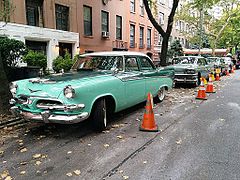Auto d'epoca su Monroe Place a Brooklyn Heights durante le riprese
