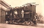 The world's first locomotive with a phase converter was Kandó's V50 locomotive (only for demonstration and testing purposes)