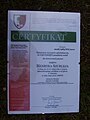 Certyfikat Stowarzyszenia Parafiada upamiętniający śmierć polskiego oficera (mjr Henryka Szurleja)