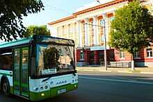 Автобус на улице Ленина в Рязани
