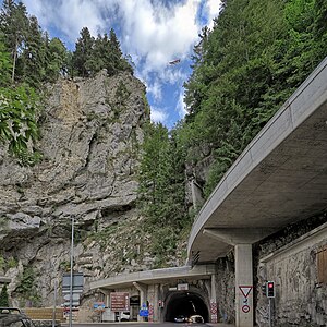 Le tunnel routier (côté nord).