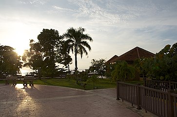 Park next to the Rincón lighthouse