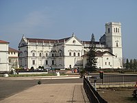 印度果阿聖加大肋納主教座堂，葡萄牙建築藝術的示範，也是亞洲最大的教堂之一