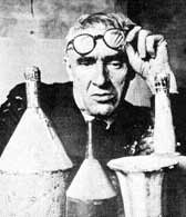 Джорджо Моранди в мастерской (фото Герберта Листа[англ.], 1953)