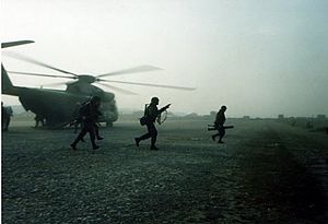 Высадка немецких войск в аэропорту Тирана-Лапрак в ходе операции «Стрекоза»