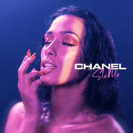 Обложка сингла Шанель «SloMo» ()