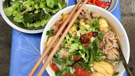 The first thing you&#39;ll notice about Bún riêu -- a meat or seafood vermicelli soup -- is its deep red color. The soup gets its hue from tomato paste and annatto seed -- from achiote tree seeds. The flavor is just as enticing, featuring chunks of crabmeat, fried tofu, tamarind paste, and light vermicelli noodles. 
