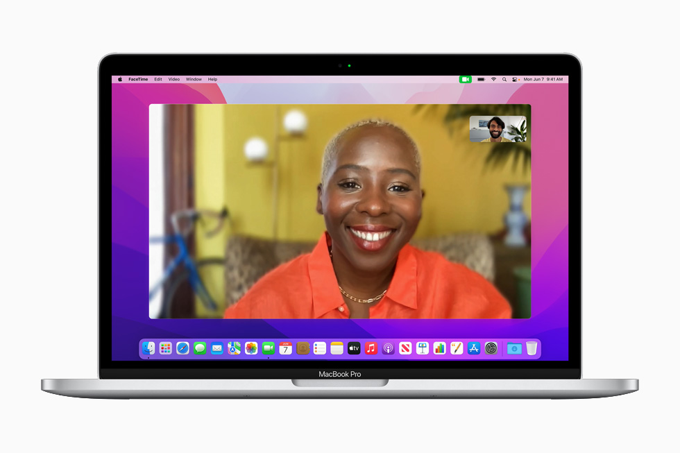 New FaceTime video features displayed on the 13-inch MacBook Pro.