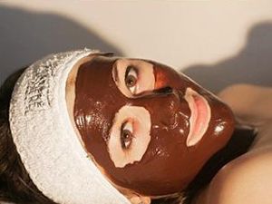 shokoladnye-maski-dlya-lica-i-maski-iz-kakao-2 (300x225, 17Kb)