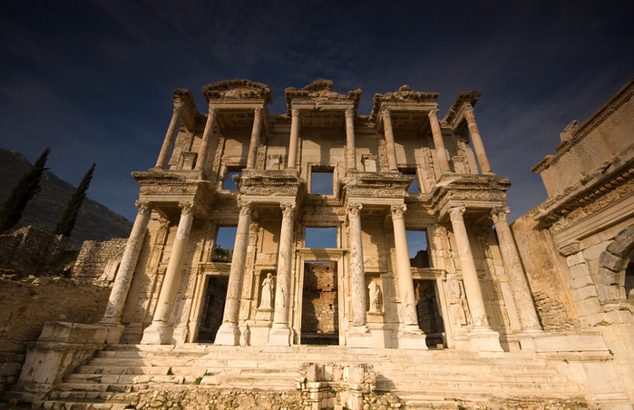 4622790_94724673_Library_of_Celsus4 (699x452, 187Kb)